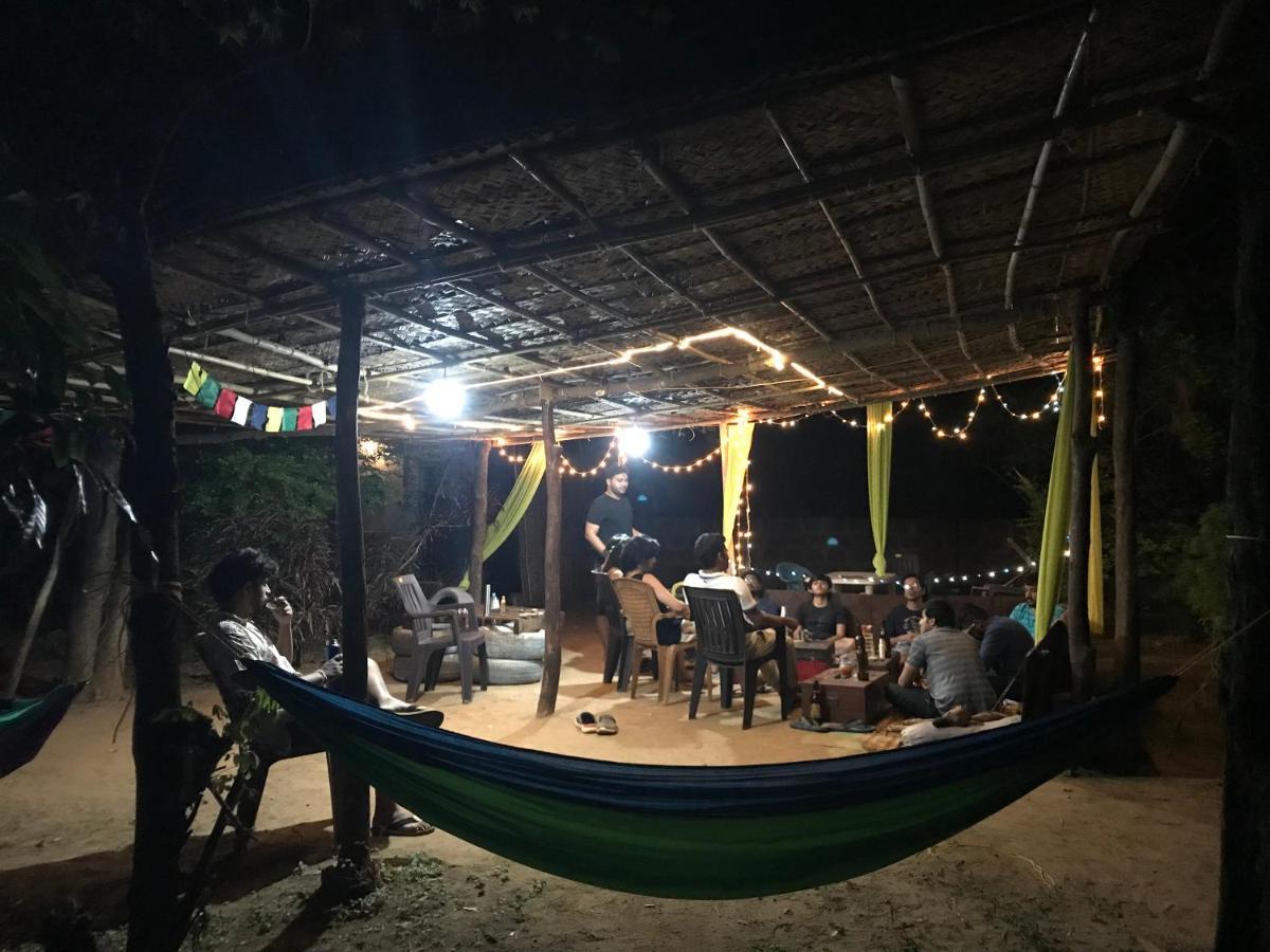 Tusker Tribe Hostel Gokarna  Eksteriør billede