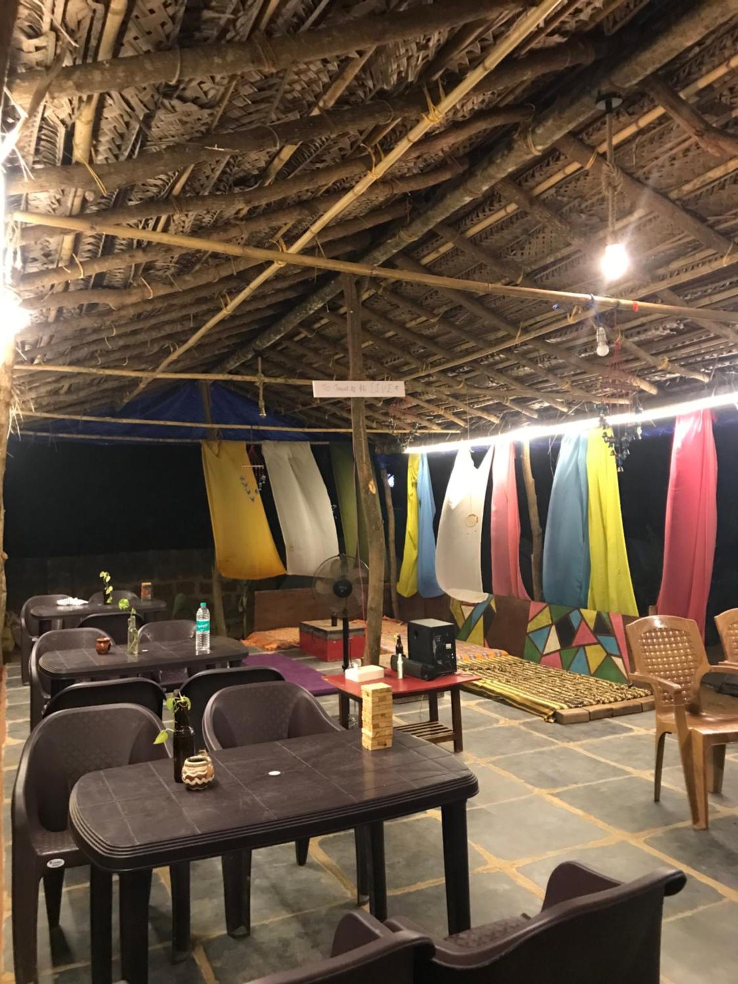 Tusker Tribe Hostel Gokarna  Eksteriør billede