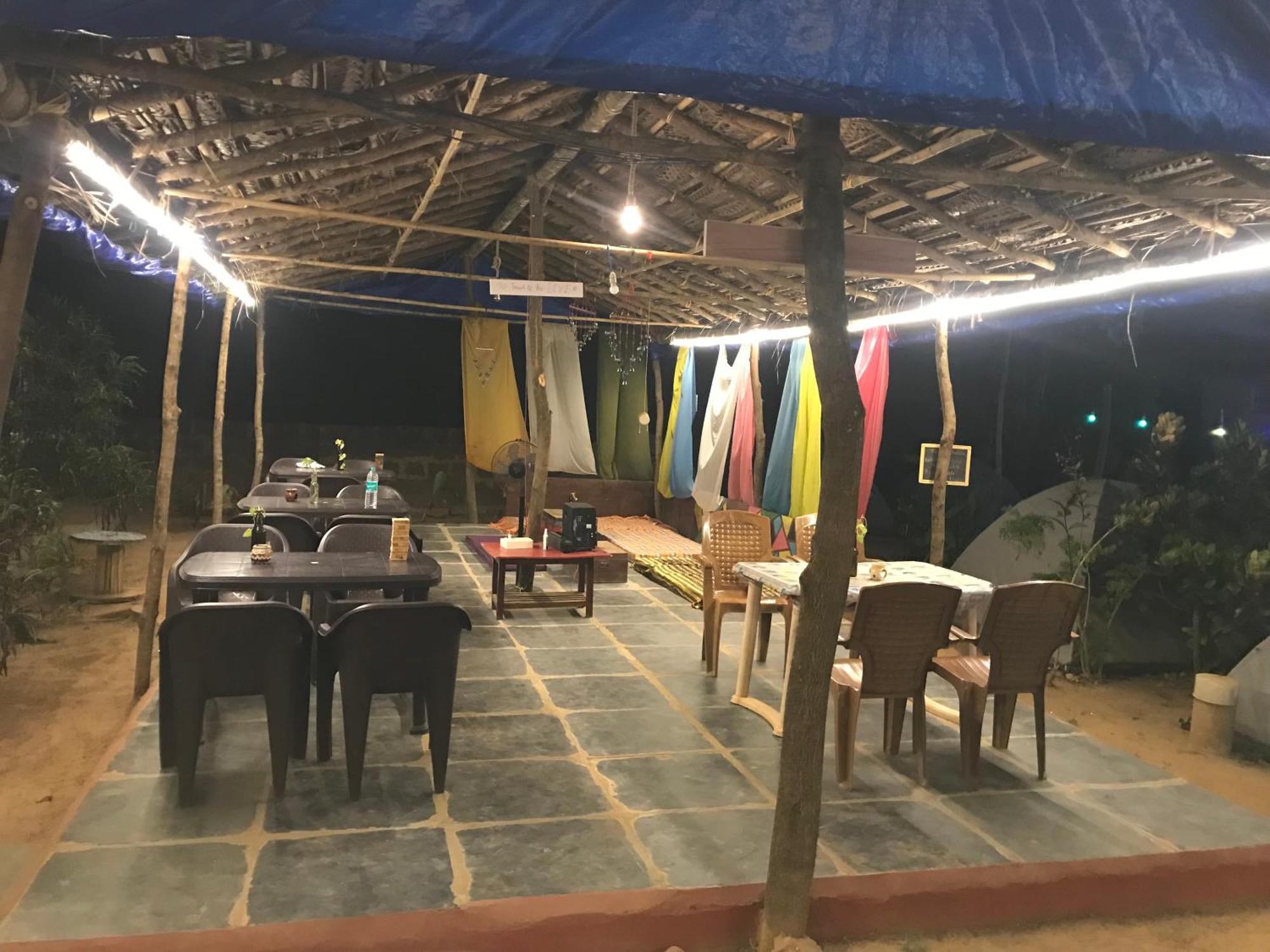 Tusker Tribe Hostel Gokarna  Eksteriør billede