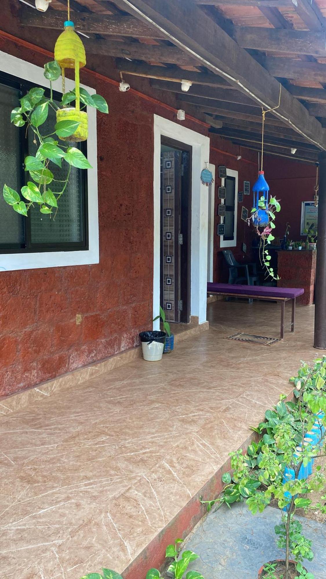 Tusker Tribe Hostel Gokarna  Eksteriør billede